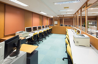 PCオープンスペース(3号館 2F)
